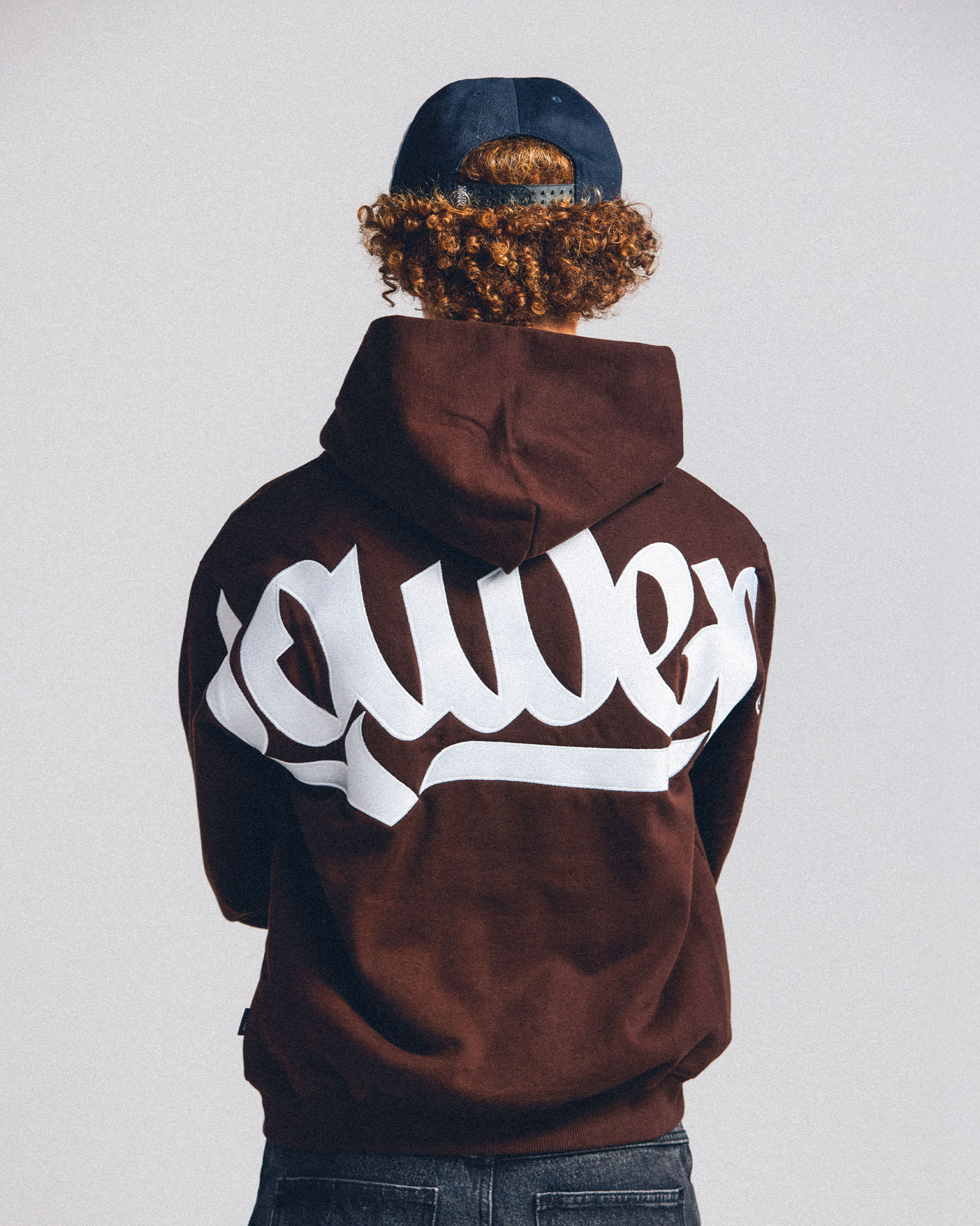 Billie Hood - Chisel